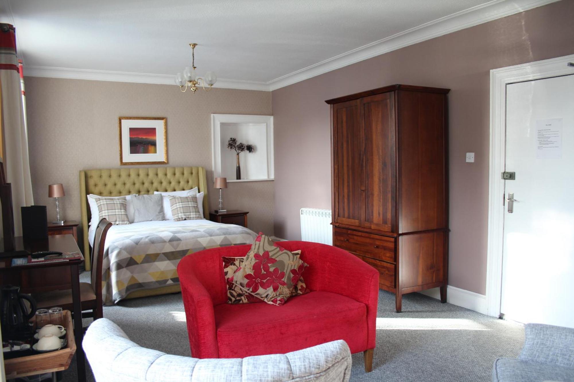 The Kirkcudbright Bay Hotel Exterior photo
