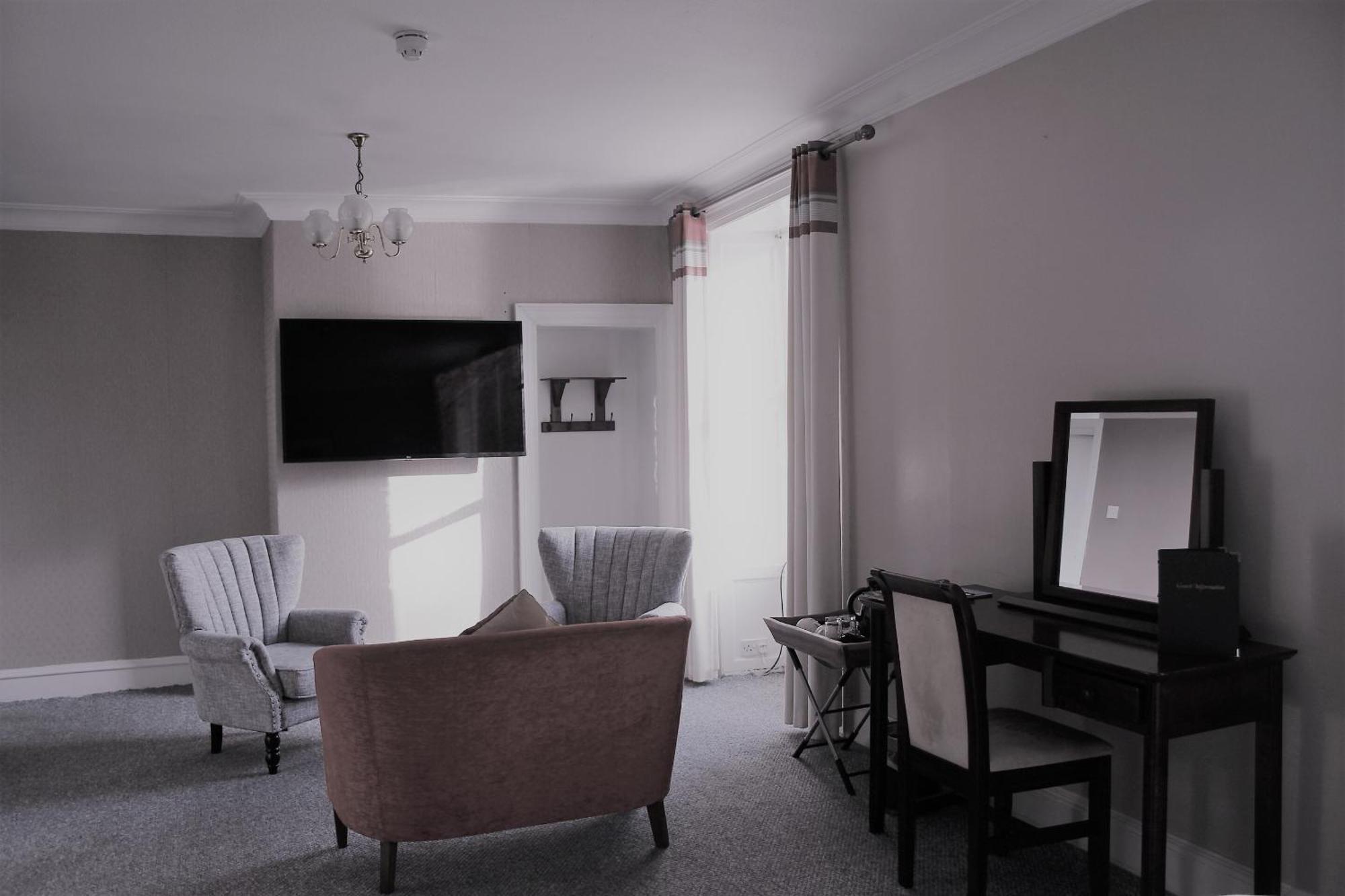 The Kirkcudbright Bay Hotel Exterior photo